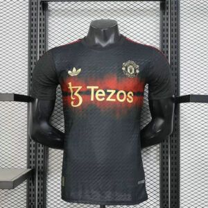 Camiseta Manchester United negra y roja versión jugador