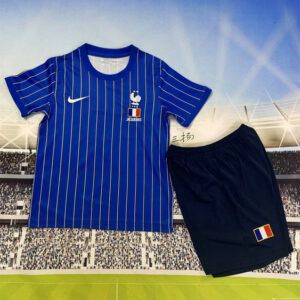 Conjunto de futbol Francia x Jacquemus ninos Mundial 2026 azul kkgoolcamiseta