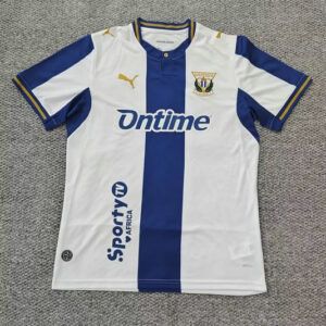 Camiseta CD Leganes primera equipacion 2026 2027 blanca y azul con detalles dorados kkgoolcamiseta