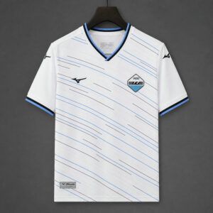 Camiseta SS Lazio segunda equipacion 2026 2027 blanca con lineas diagonales celestes y negras kkgoolcamiseta