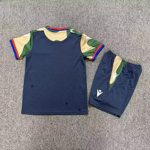 Conjunto stoke city segunda equipacion ninos 2026 2027 vista trasera