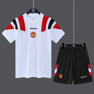 Conjunto de camiseta manchester united eqt blanc 2026 2027 kkgool